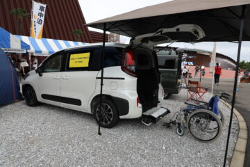 日産サティオ